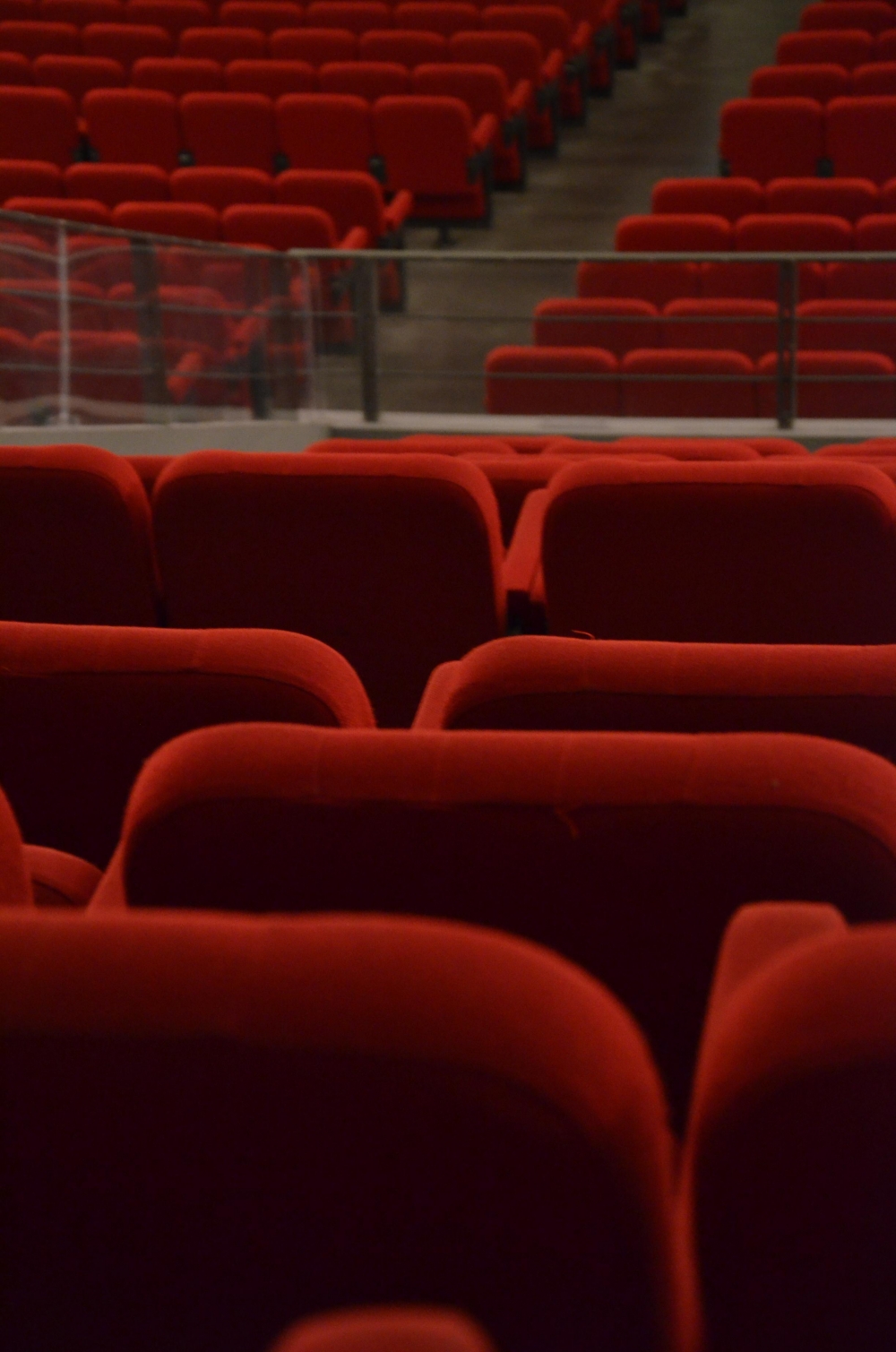 Un grande teatro nel cuore di Collecchio - Teatro Crystal